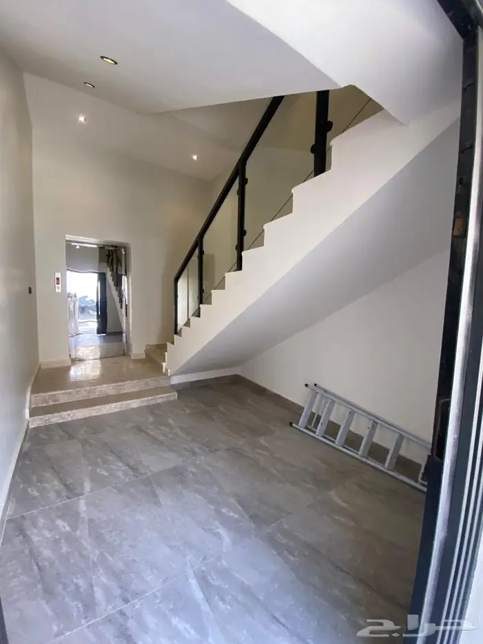 للبيع دور علوي في الرياض حي قرطبة   عرض رقم H818 9