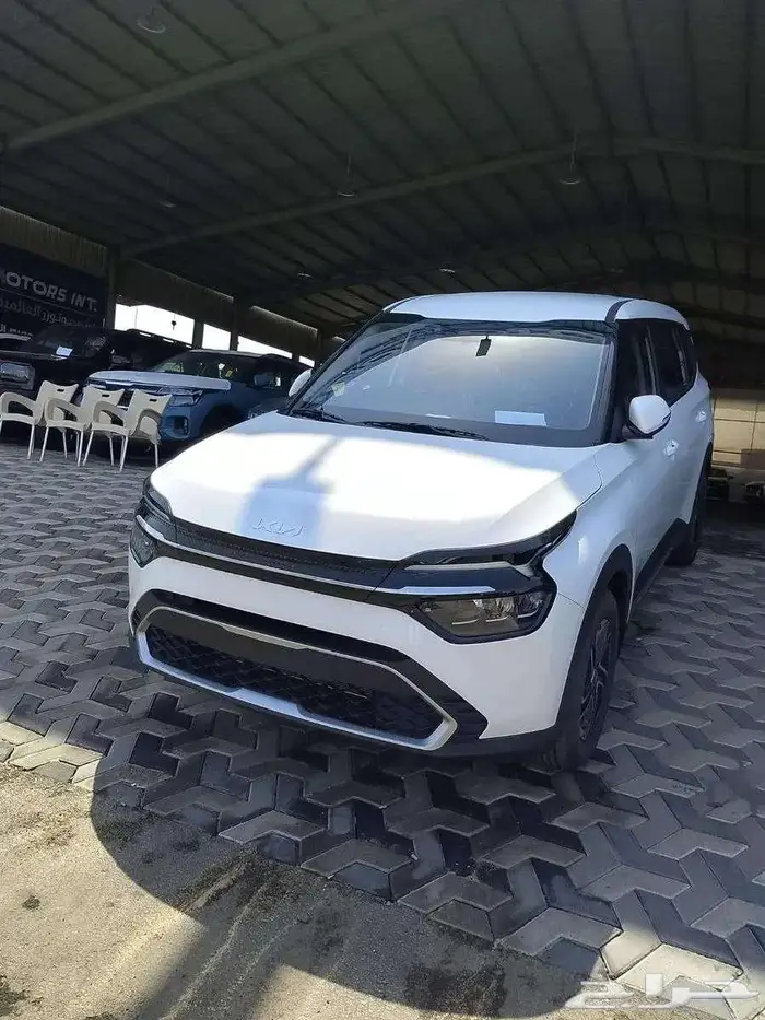 كيا كارينز نص فل 7 راكب م 2025 كاش وتقسيط وتصدير 0