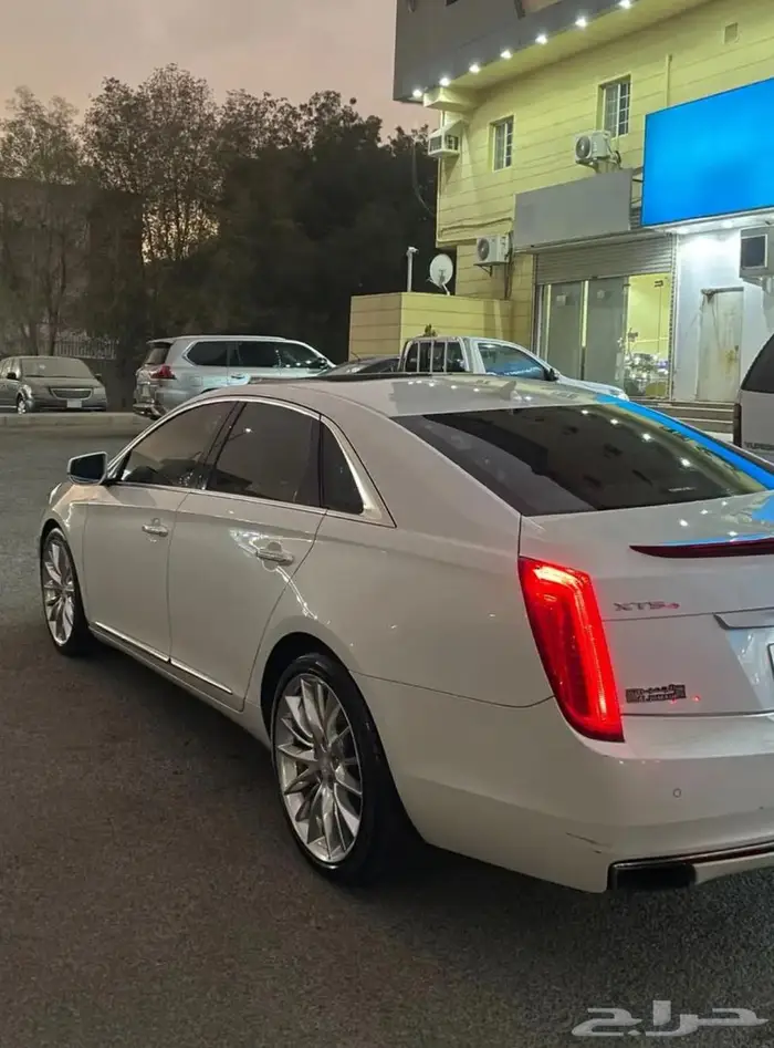 كديلاك xts بلاتينيو فل 2