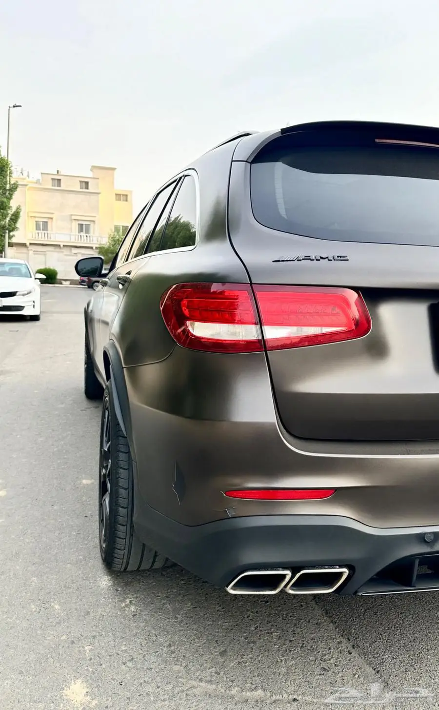 للبيع Mercedes GLC 300 2016 معدل GLC 63S كامل 25