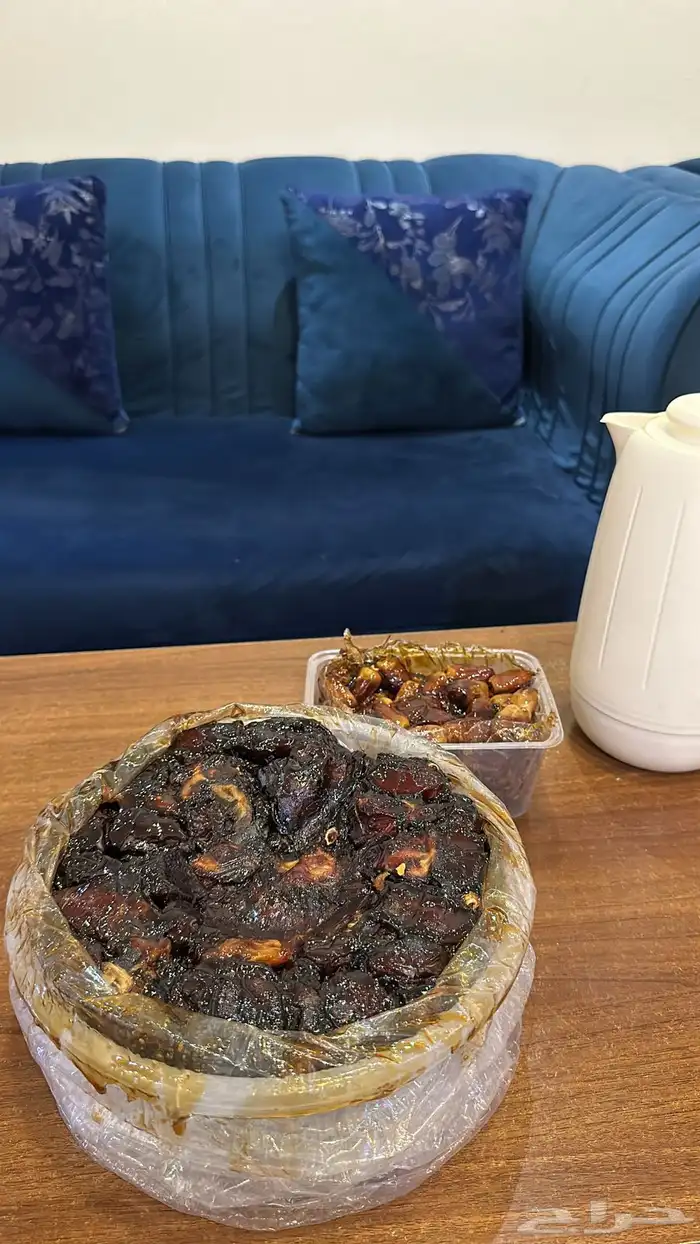 تمر حلوة الجوف مدبس محصول فاخر 10