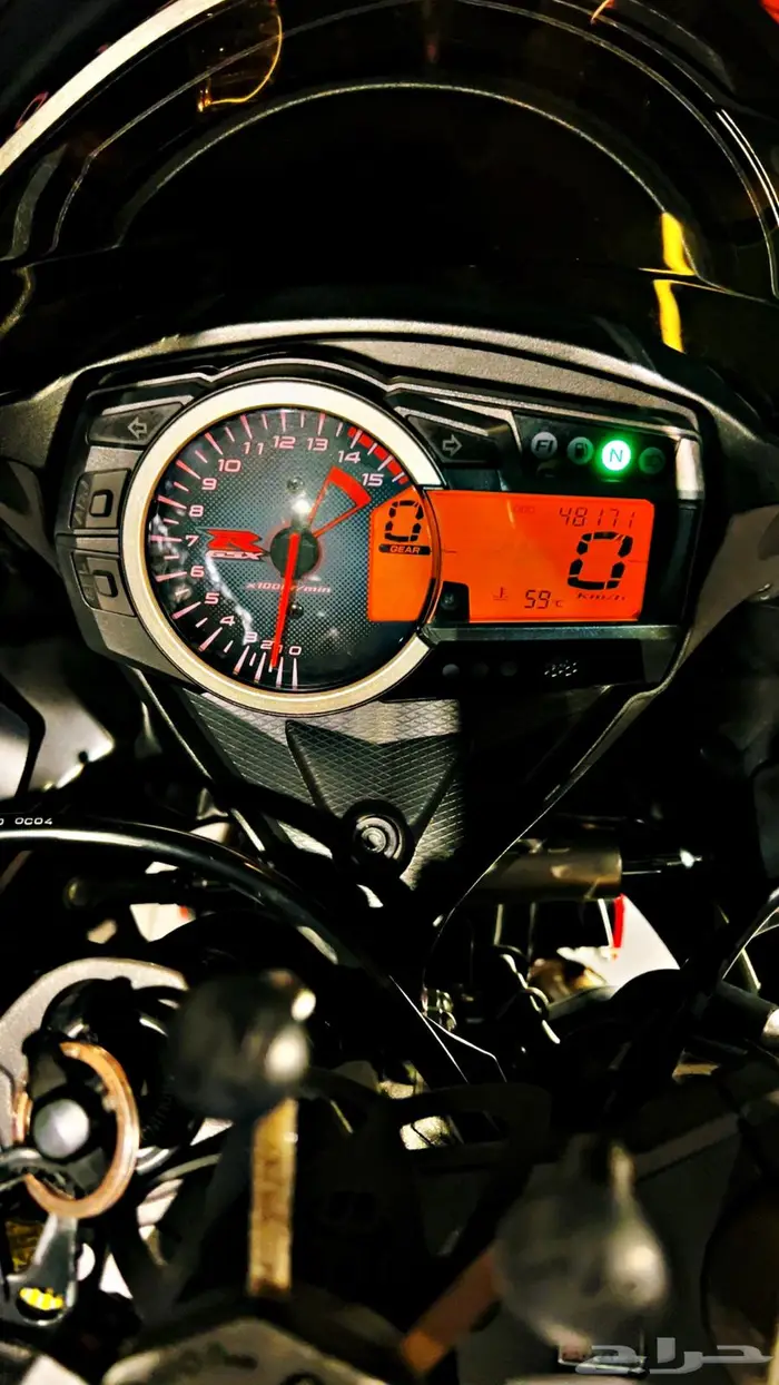سوزوكيGXR1000-2010 سوزوكي الون اسود اصدار خاص ومحدود 4