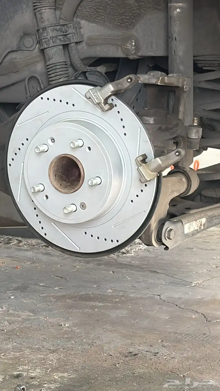 جديدنا اقمشة سيراميك بوش وهوبات رياضية اودي Q8 Q7 13