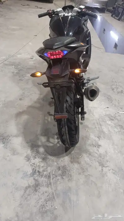 للبيع دباب بور سبورت 250 3