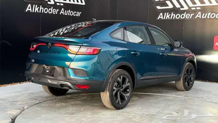 رينو اركانا 2025 بريميوم اخضر 8