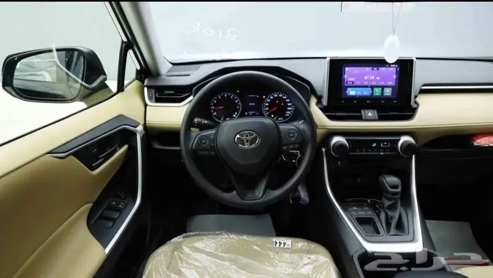 تويوتا راف فور LE دفع امامي بنزين 2025 باقل قسط ايجار منتهي 9