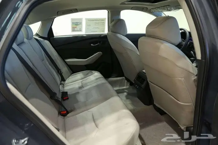 جاهز للانطلاق هوندا اكورد EX 2025 بانتظارك 21