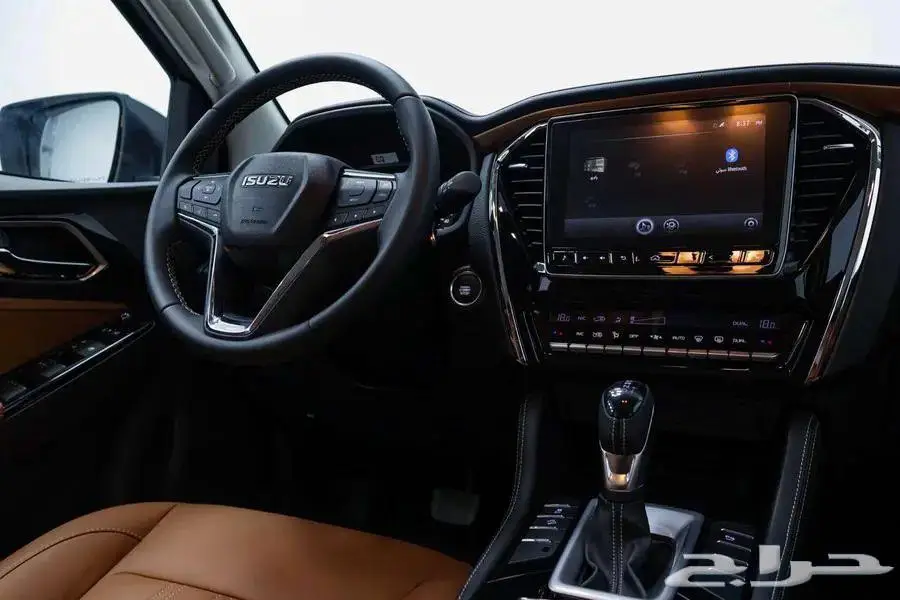 ايسوزو ام يو اكس 4X4 3.0 فل 4