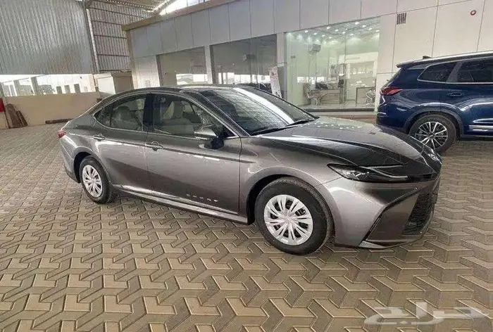تويوتا كامري طيس بنزين كويتي 2025 1