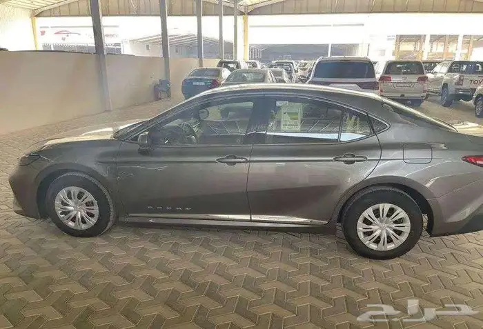 تويوتا كامري طيس بنزين كويتي 2025 2