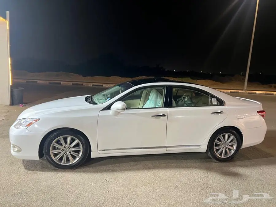 لكزس Es 350 DD 8