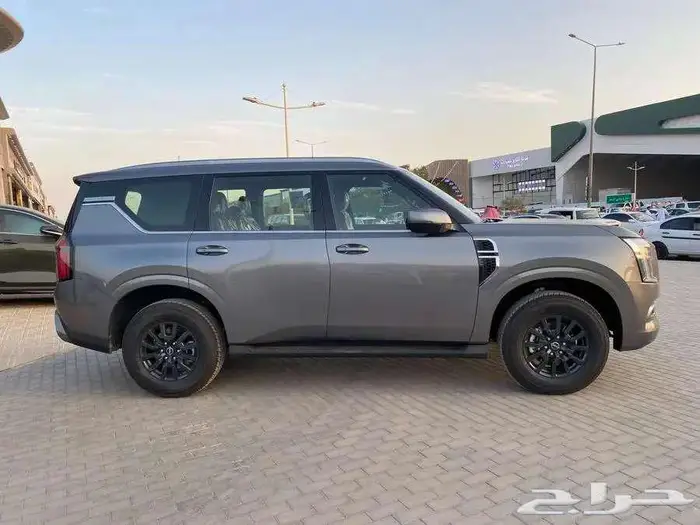 نيسان باترول تيتانيوم موديل 2025 0