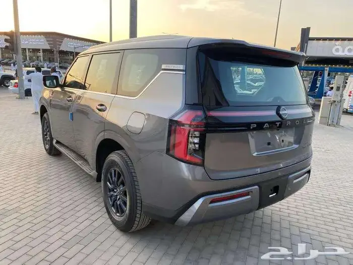 نيسان باترول تيتانيوم موديل 2025 6