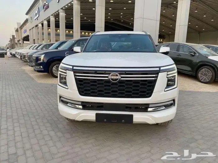 نيسان باترول تيتانيوم موديل 2025 16