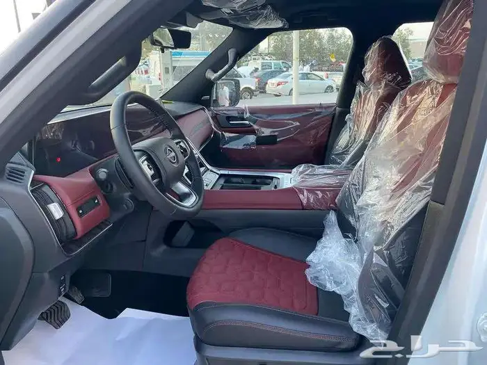 نيسان باترول تيتانيوم موديل 2025 4