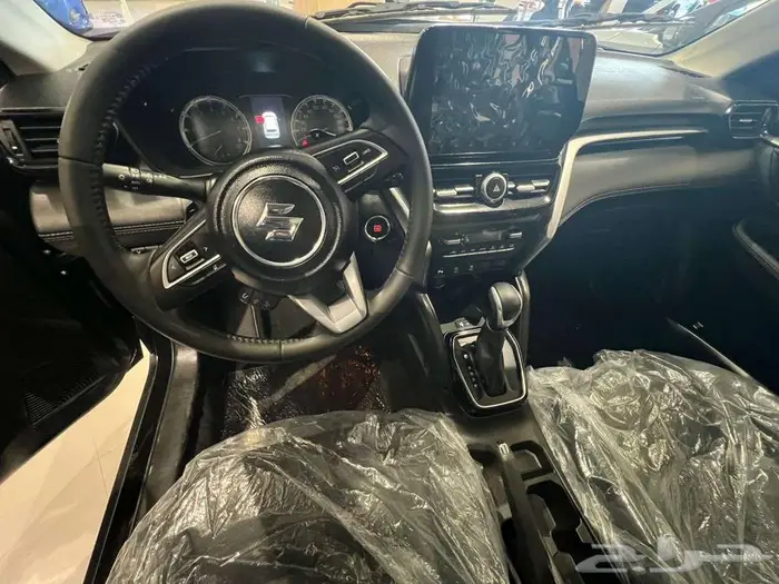 سوزوكي جراند فيتارا Suzuki 2025 4