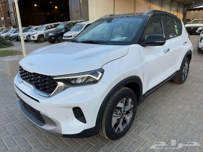 كيا سونيت 2023نص فل 59.000شامل الضريبه واللوحات 2