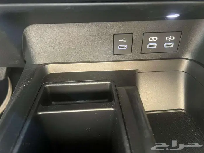 كامري 2025 استندر E لون تيتانيوم بنزين جديده 12