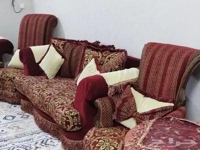 كنب اللون عودي للبيع 1
