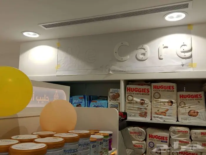 تركيب لوحات طباعة بانر استيكر مطاعم فنادق مواقع عقارات مشروع 6