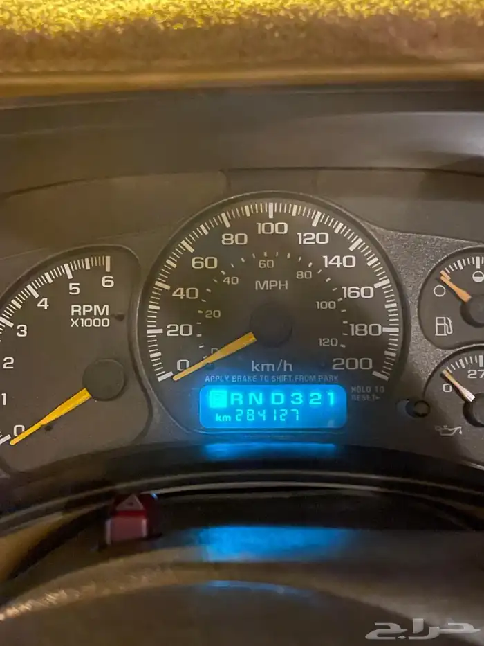 جمس سوبربان موديل 2000 اللون اسود. 3