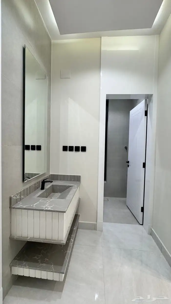 للبيع شقق علوي ابهاالمحاله 3