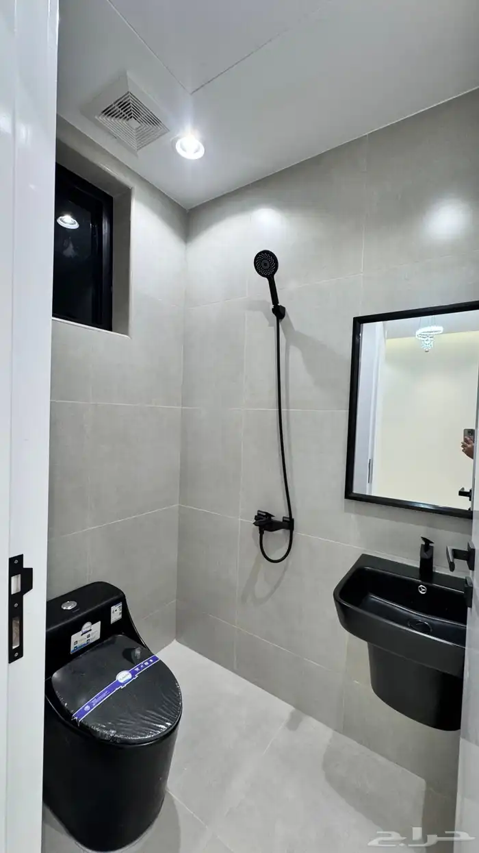 للبيع شقق علوي ابهاالمحاله 12