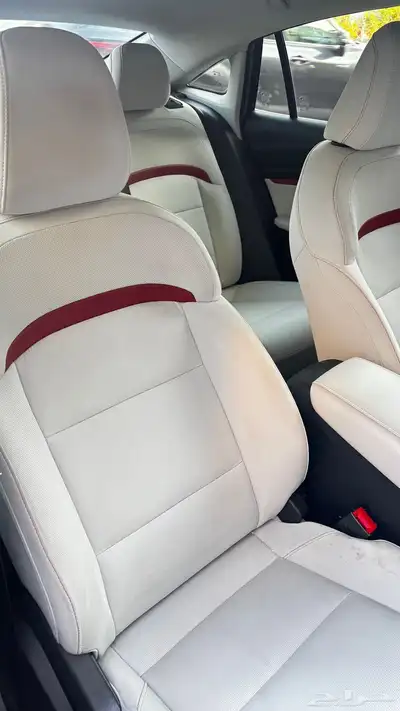 سيارة mg gt 2022 اسود 12