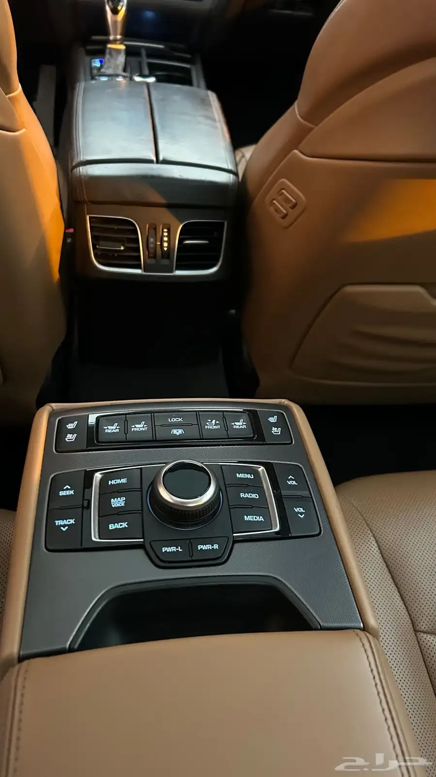 جينسس 2016 V8 فل كامل 10