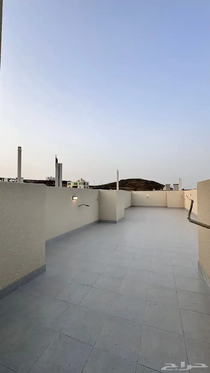 للبيع شقق علوي ابهاالمحاله 18