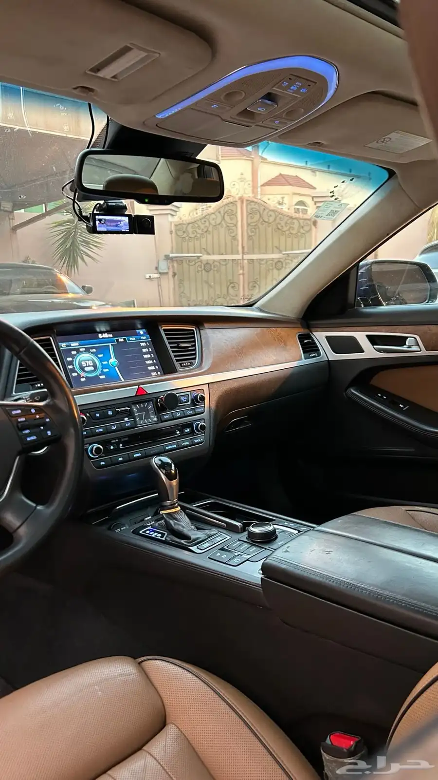 جينسس 2016 V8 فل كامل 13