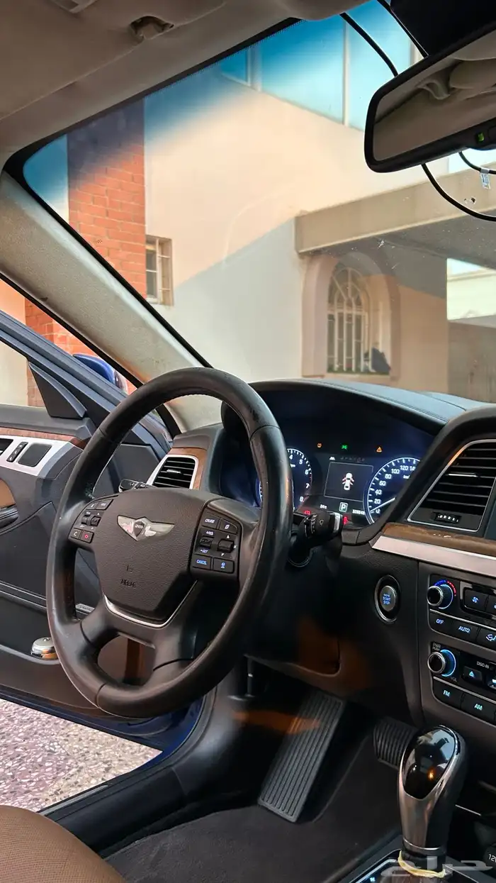 جينسس 2016 V8 فل كامل 21