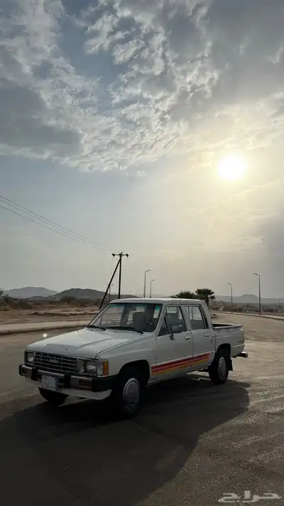 هايلكس 84 وكاله 0