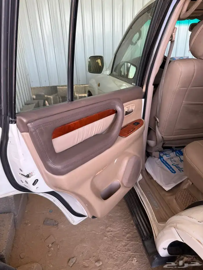لكزس LX1998 نظيف 22