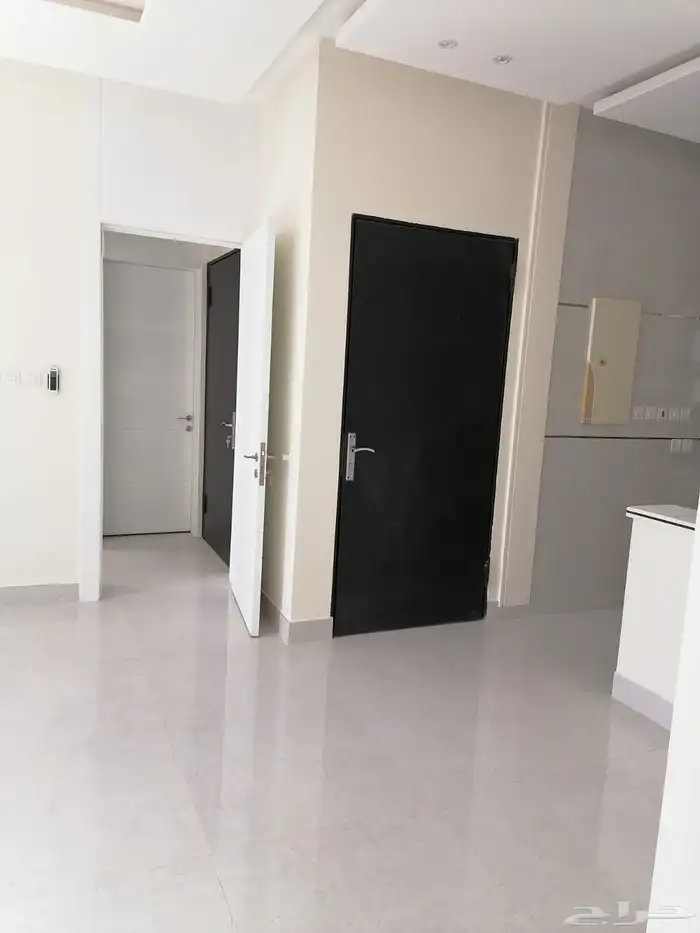 شقه داخل فيلا للإيجار بالنرجس 4