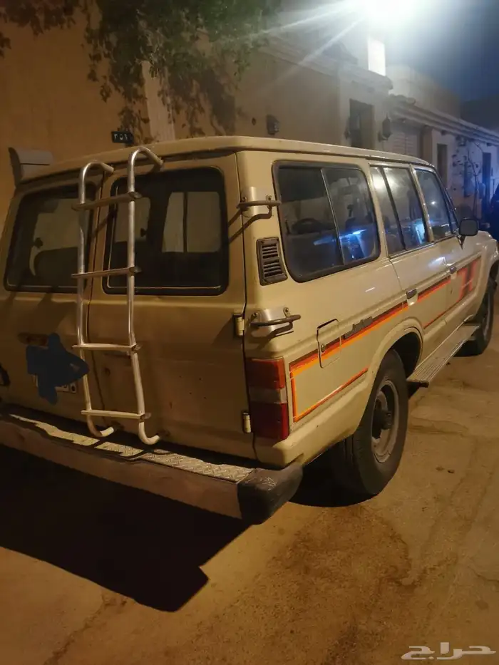 جيب تويوتا 1984 1