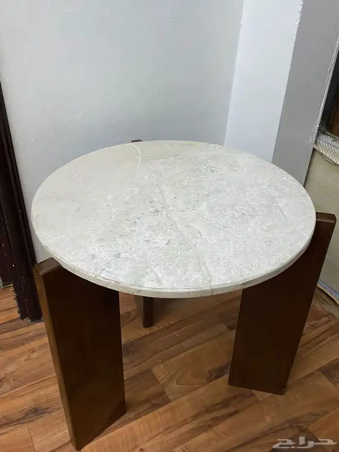 طاوله زاويه جديده للبيع 3