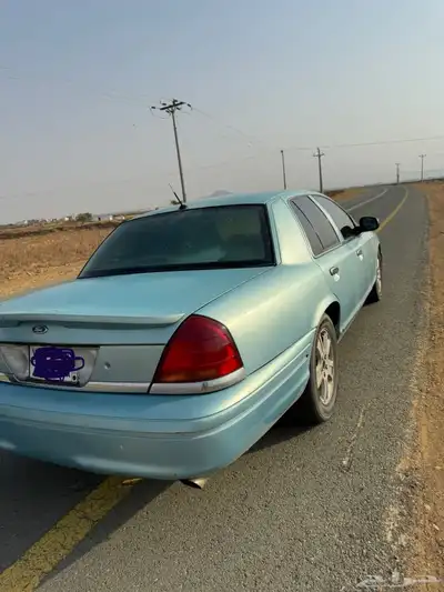 فورد فكتوريا 2003 للبيع 6