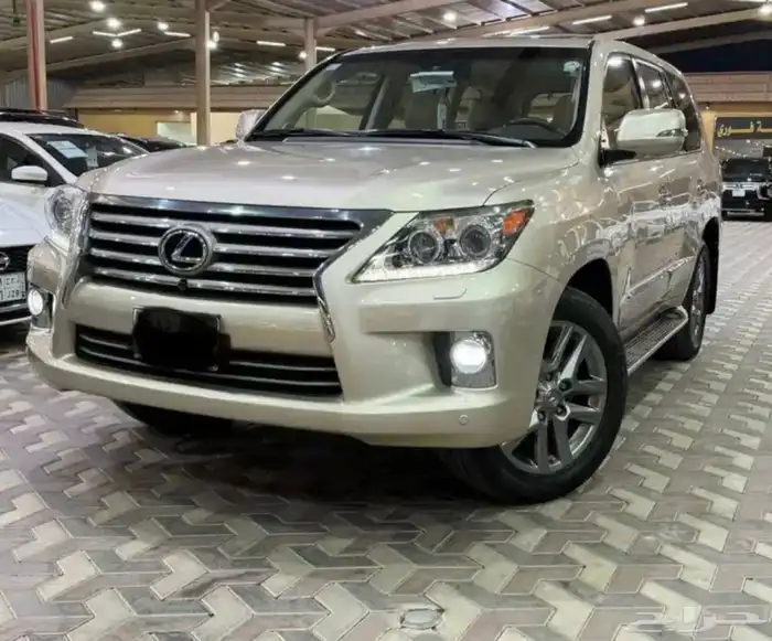 لكزس LX 570 موديل 2014 عبداللطيف جميل 2