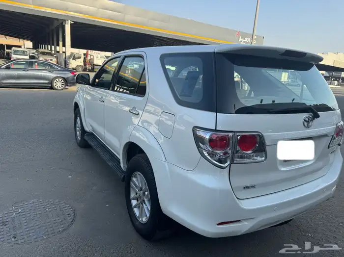 تويوتا فورشنر 2015 4x4 عداد 290 4