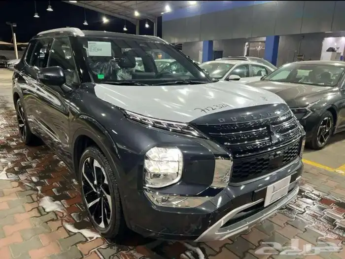 ميتسوبيشي اوتلاندر بريميوم 2025 كاش و اقساط 1