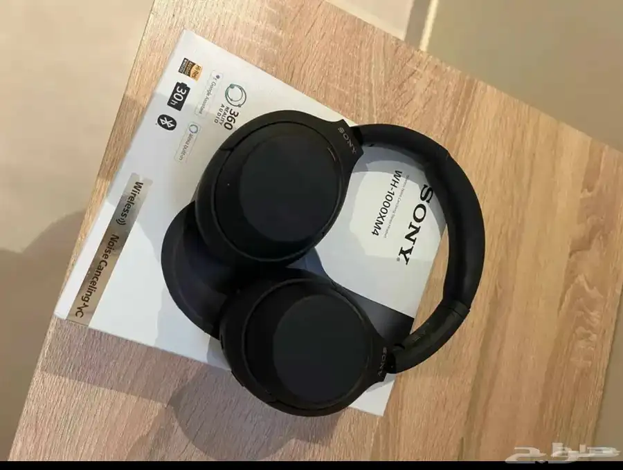 سماعة سوني بلوتوث بطارية تدوم32 ساعه صوت ممتا ز WH-1000XM4 0