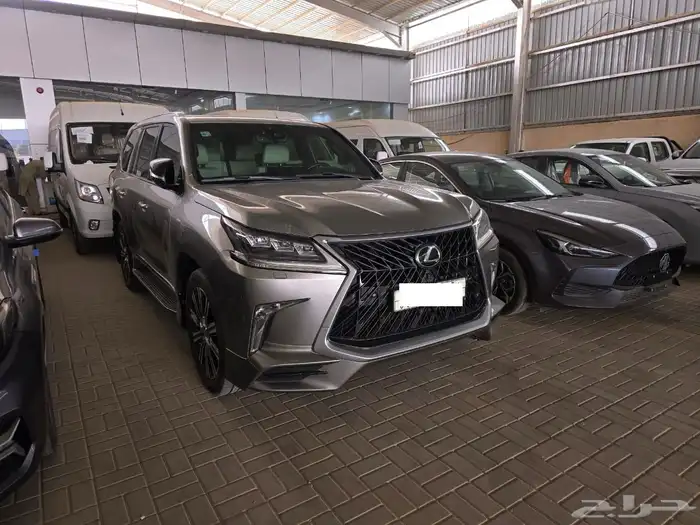لكزس lx 570 2017 سعودي 2