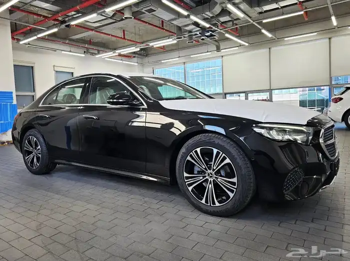 مرسيدس E 200 اصفار 2025 بسعر مناسب 2