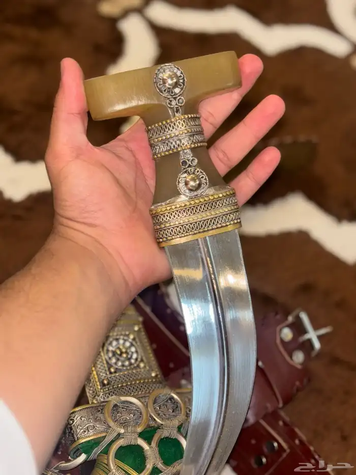 خنجر حك زراف للبيع 0