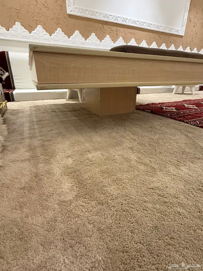 جاكارو طاولة لعب 0