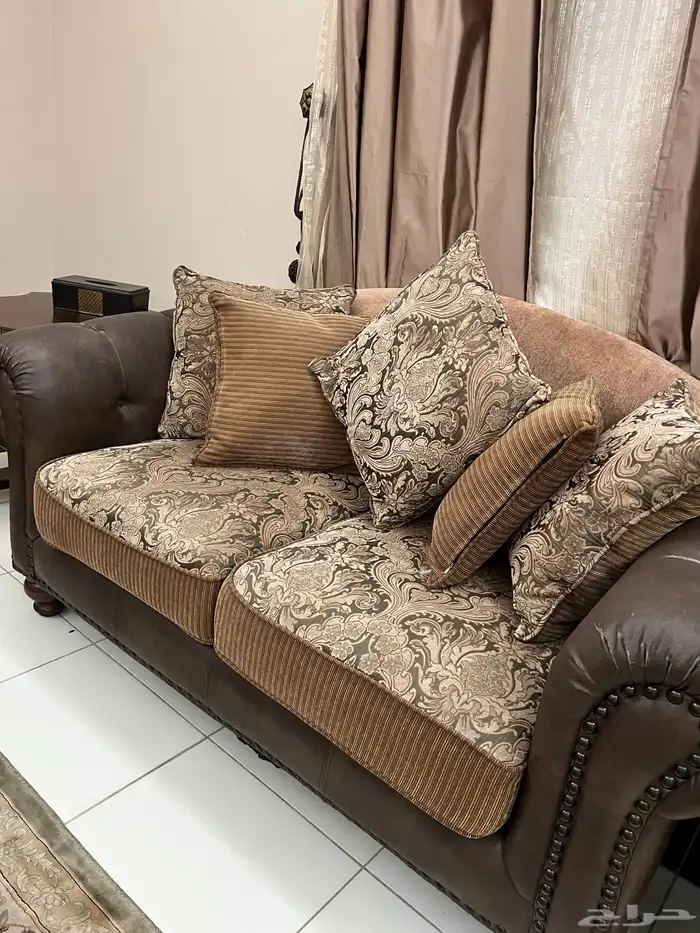 اثاث  كنبات   طاولات  مدخل   دولاب عبايات 0