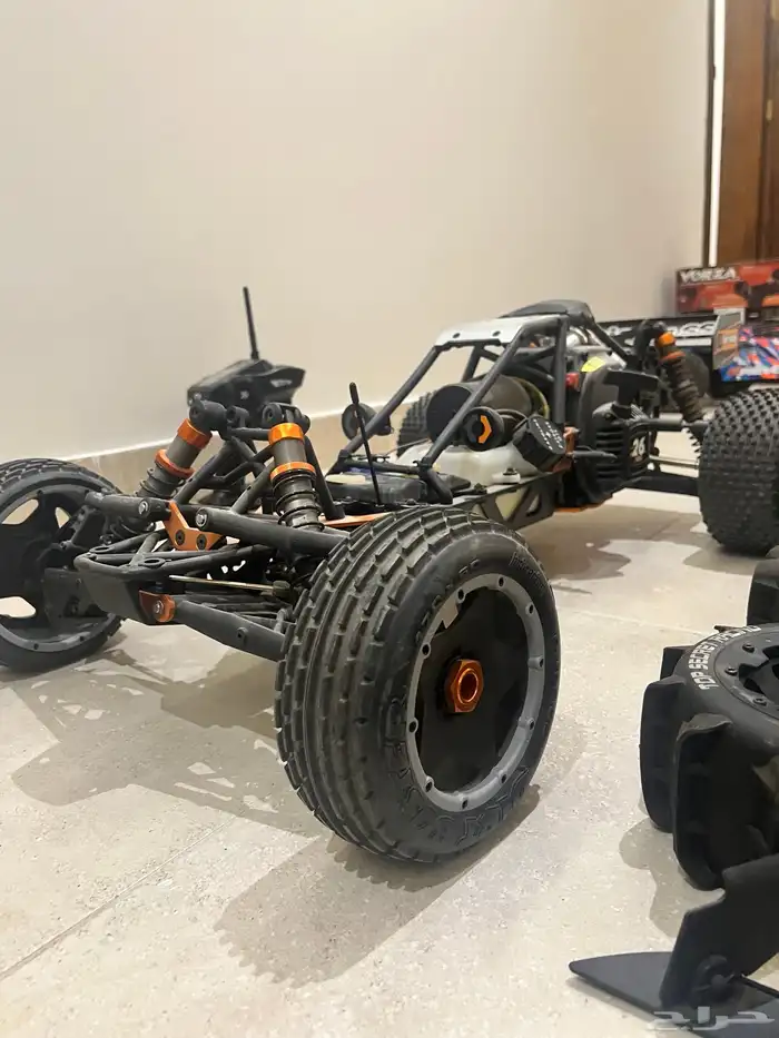 سياره hbi baja 5b ss 8