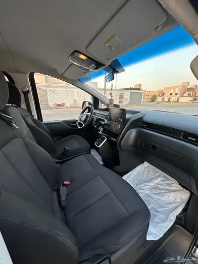 للبيع مجموعة ستاريا 2023 السعر 77 11