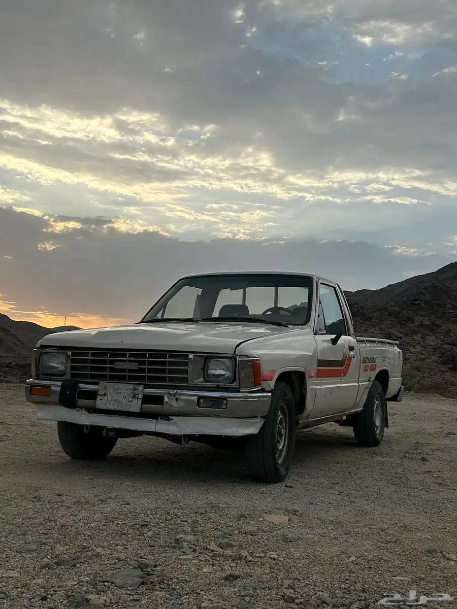 هايلوكس 1987 1